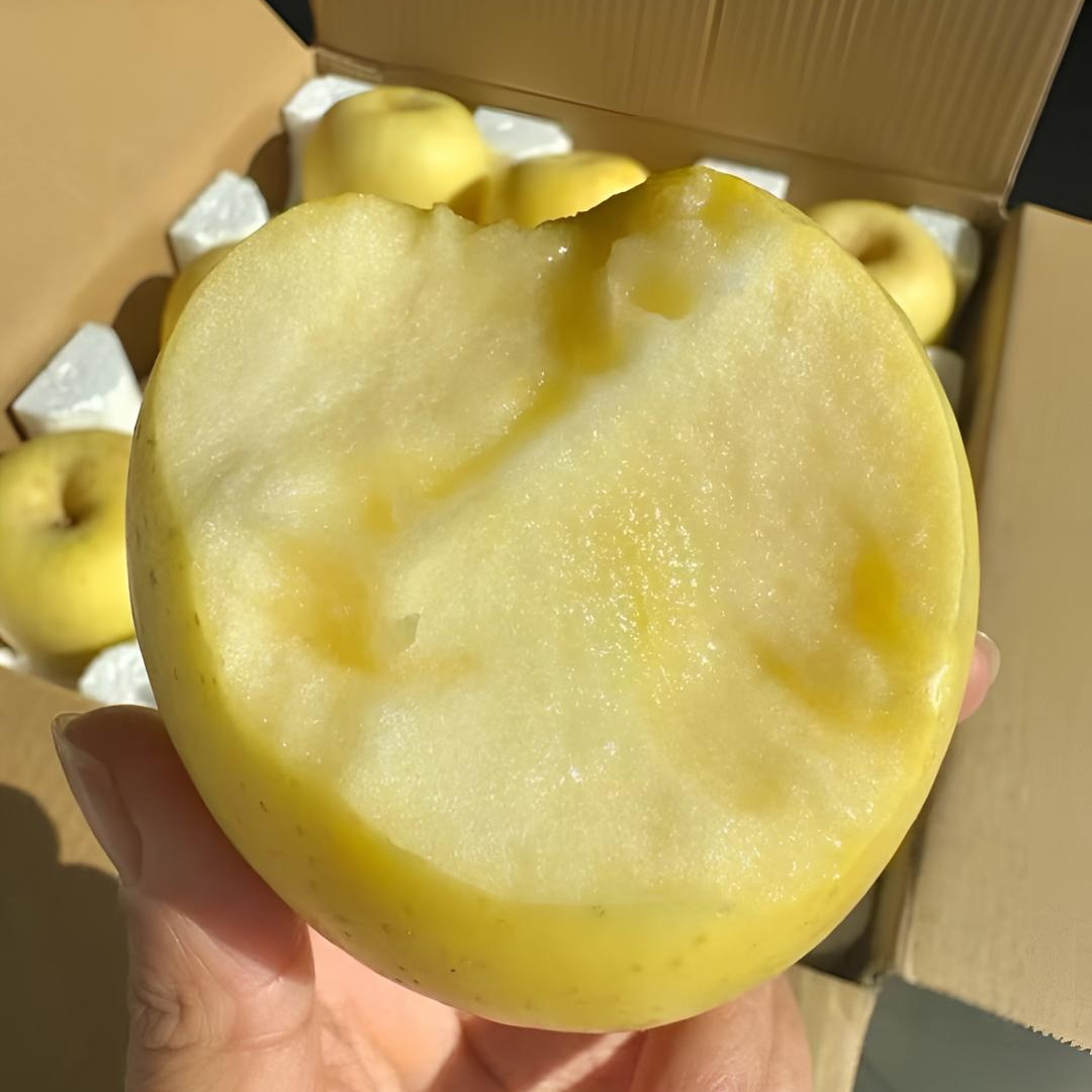 【顺丰包邮】山东烟台奶油富士花皮丑苹果脆甜可口应季新鲜水果