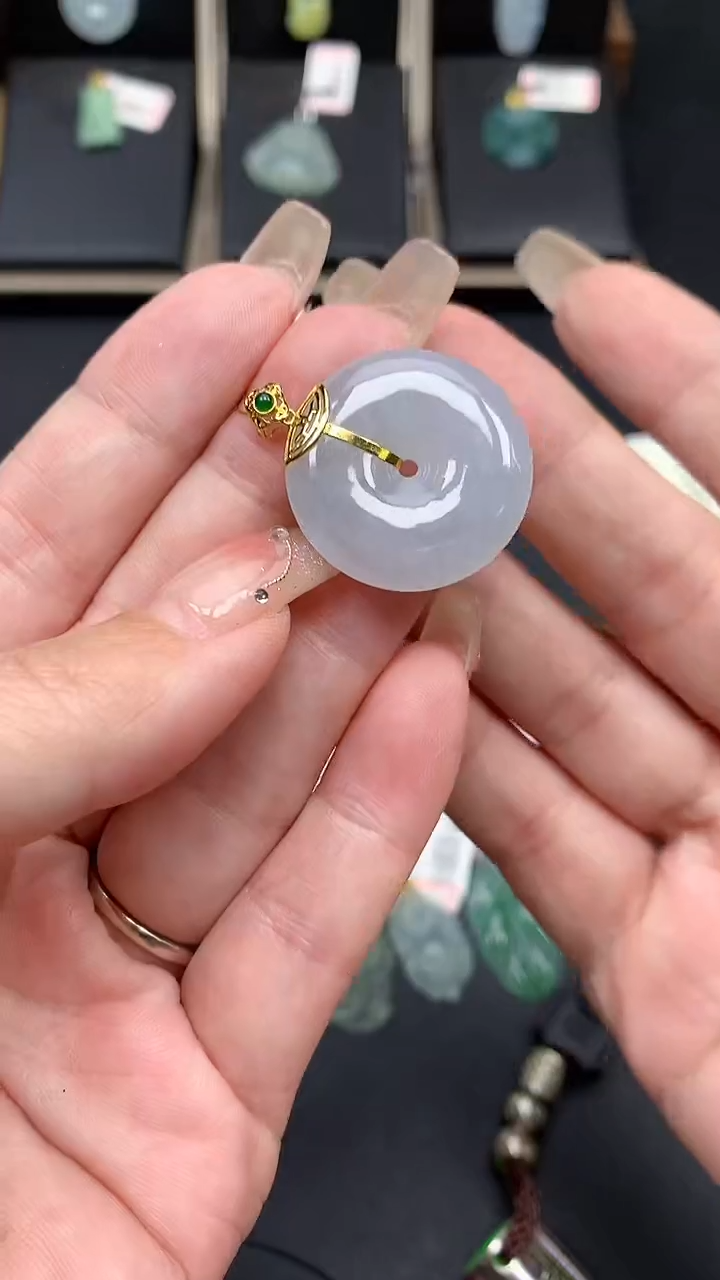 【闪购商品】翡翠吊坠(不含链)18K金镶嵌MS114334