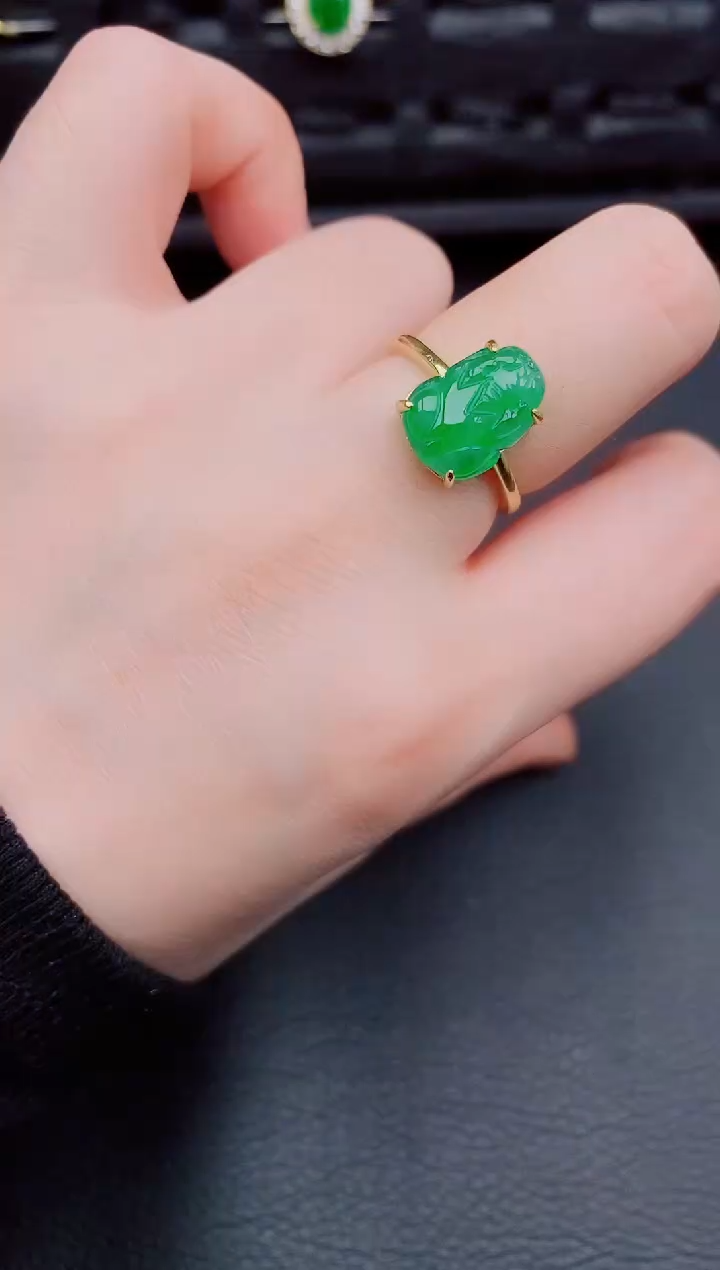 【闪购商品】翡翠戒指银S925镶嵌天然a货翡翠235