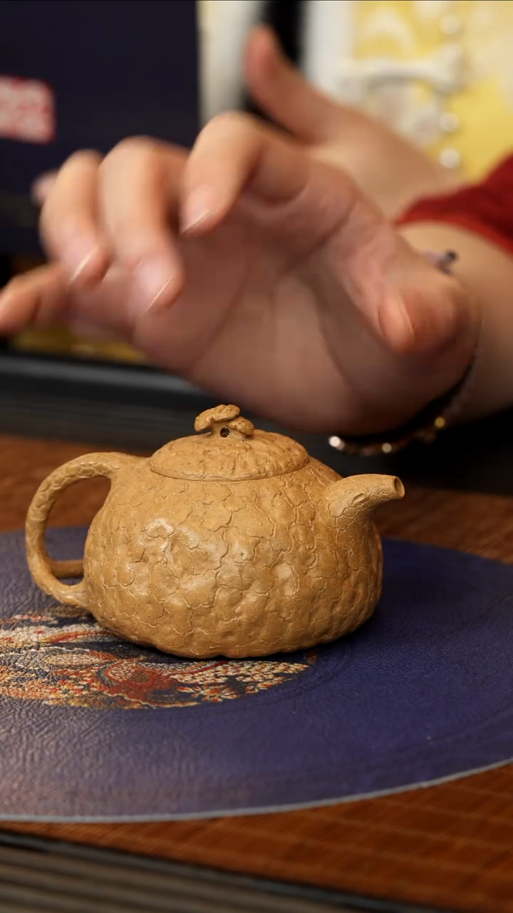 【闪购商品】紫砂茶壶DXY 段泥 灵芝供春 125cc