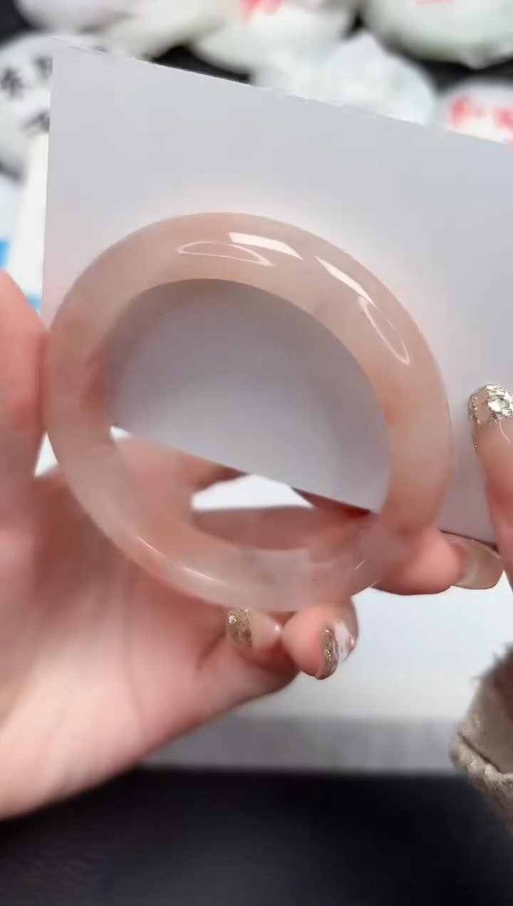 【闪购商品】石英质玉手镯未镶嵌229-54.8