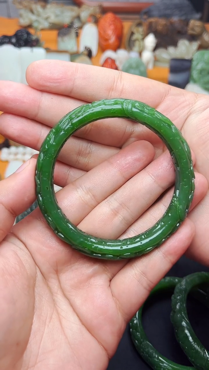 【闪购商品】和田玉手镯未镶嵌60.6圈口01