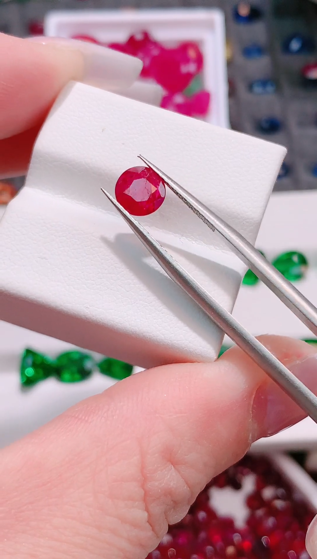 裸石红宝石1.13ct缅甸产地红宝石一物一证