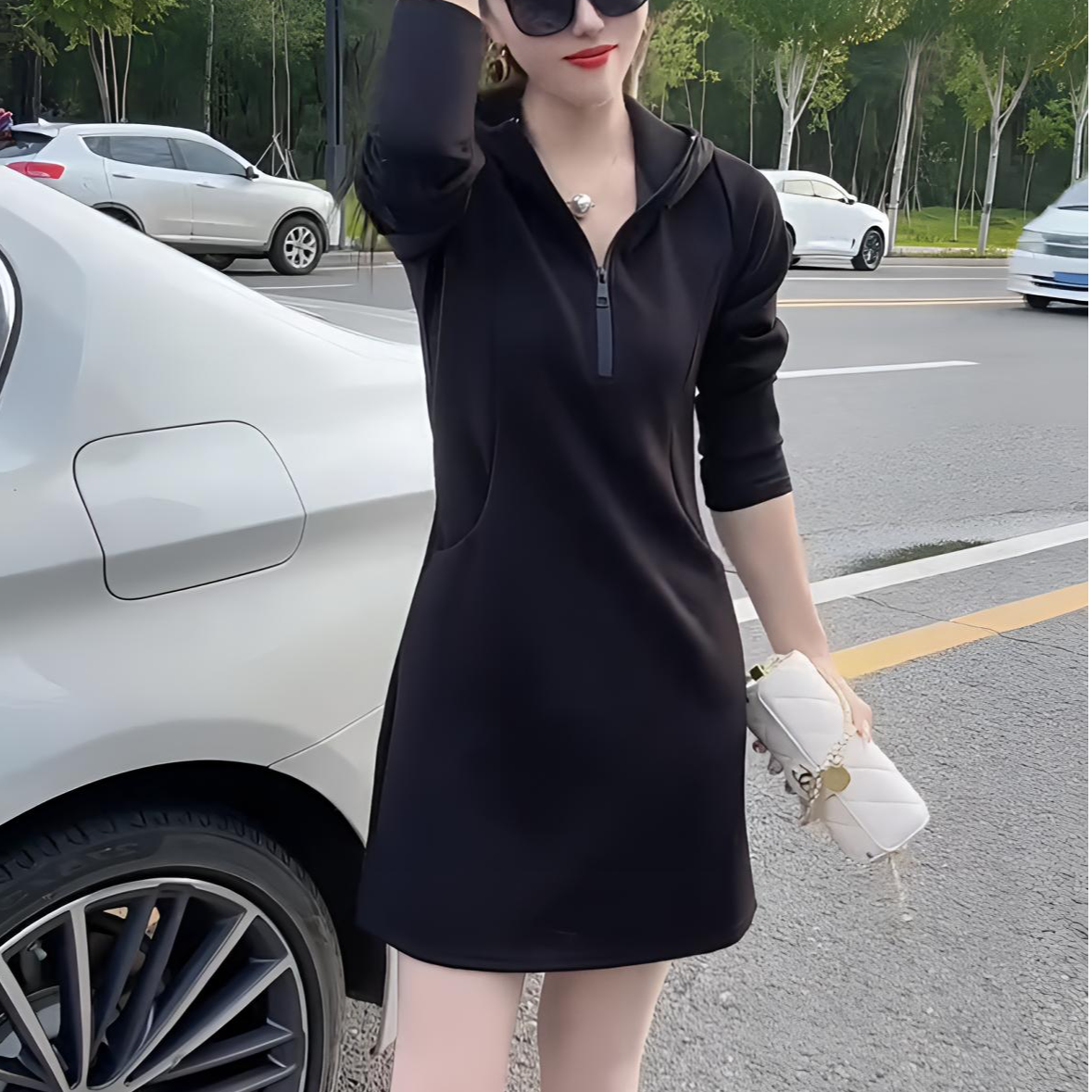 秋季新款时尚减龄半高领拉链款连衣裙