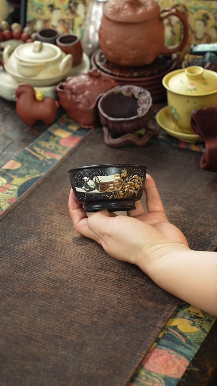 石黄寒江独钓紫砂杯