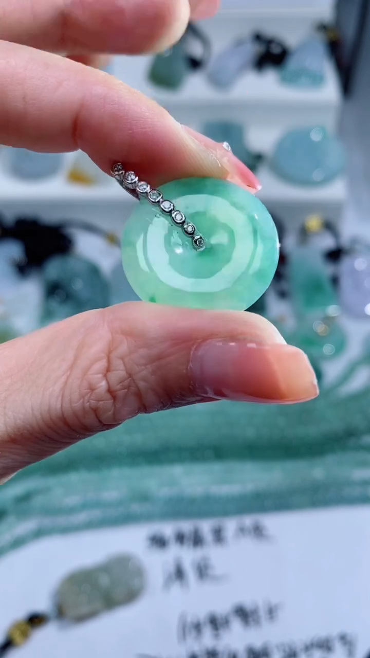 翡翠银S925镶嵌颈饰吊坠