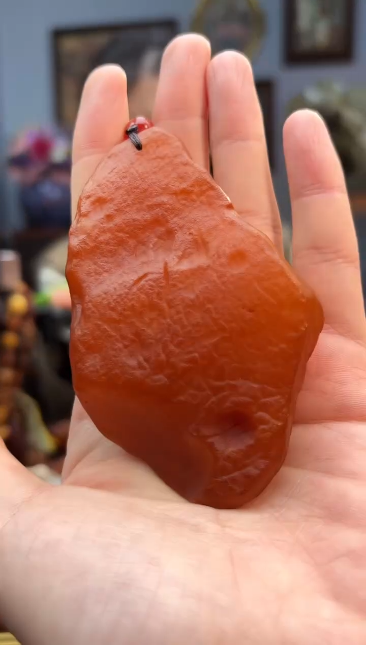 琥珀颈饰未镶嵌吊坠