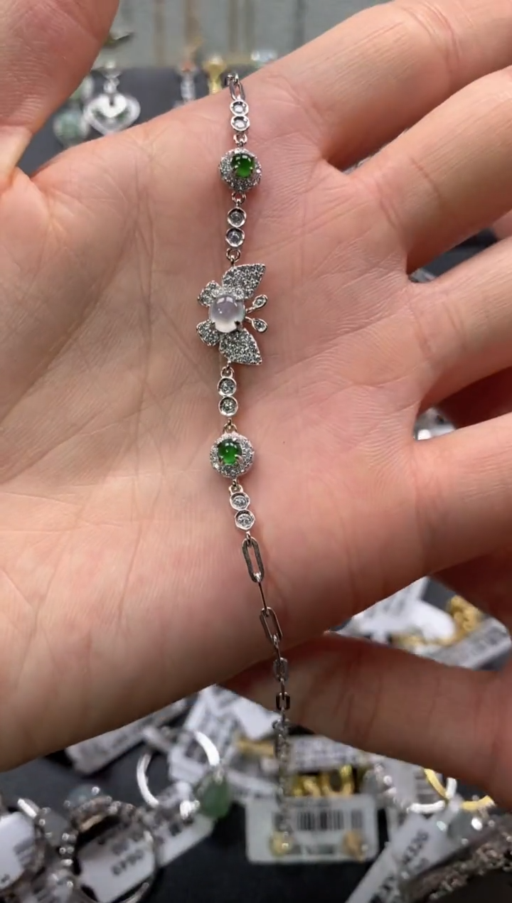 【闪购商品】翡翠戒指银S925镶嵌22222222     2