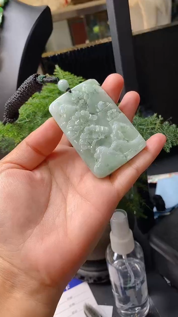【闪购商品】翡翠颈饰未镶嵌挂件