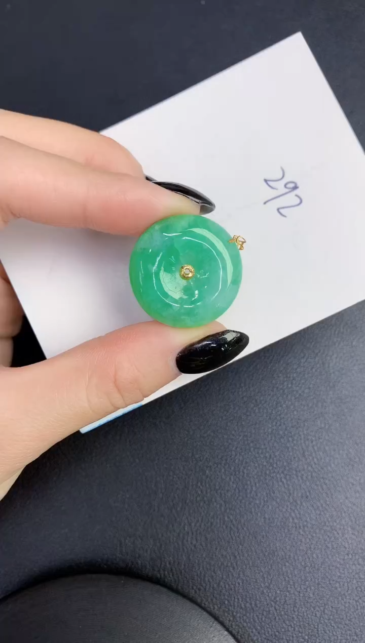 【闪购商品】翡翠颈饰18K金镶嵌000000000