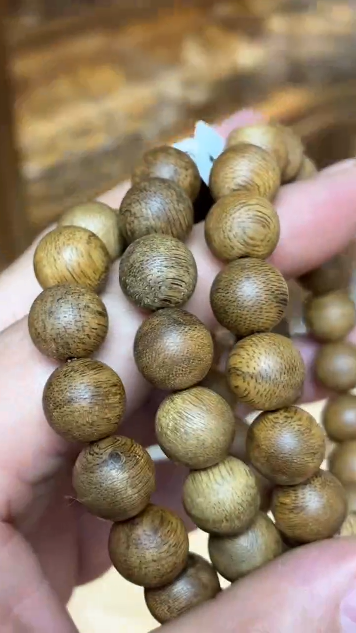 沉香手串 菩萨棋圆珠单圈1.1+多样性发其一