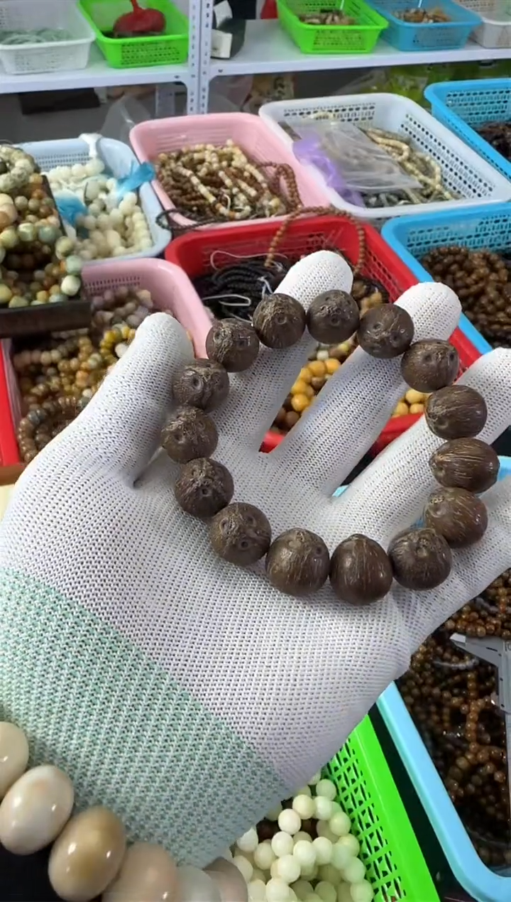 【闪购商品】白玉菩提手串18*原皮紫金鼠枣型珠单圈