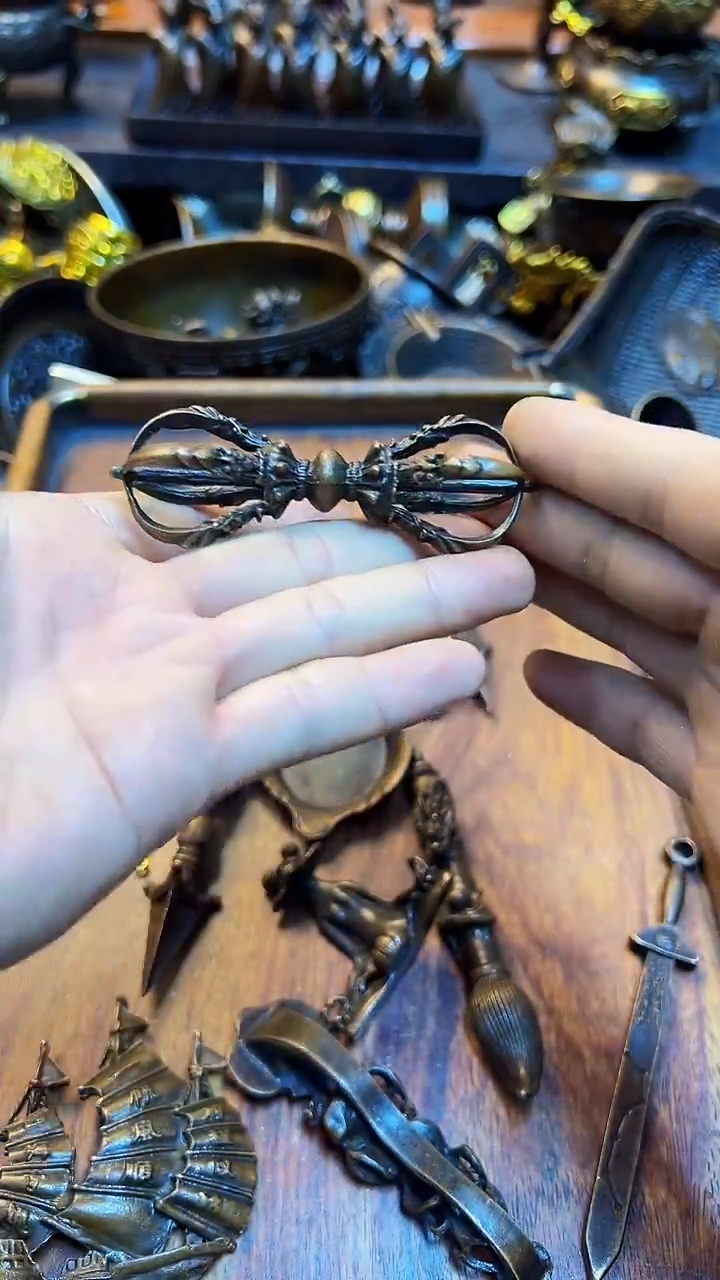 1案台摆件 物品摆件