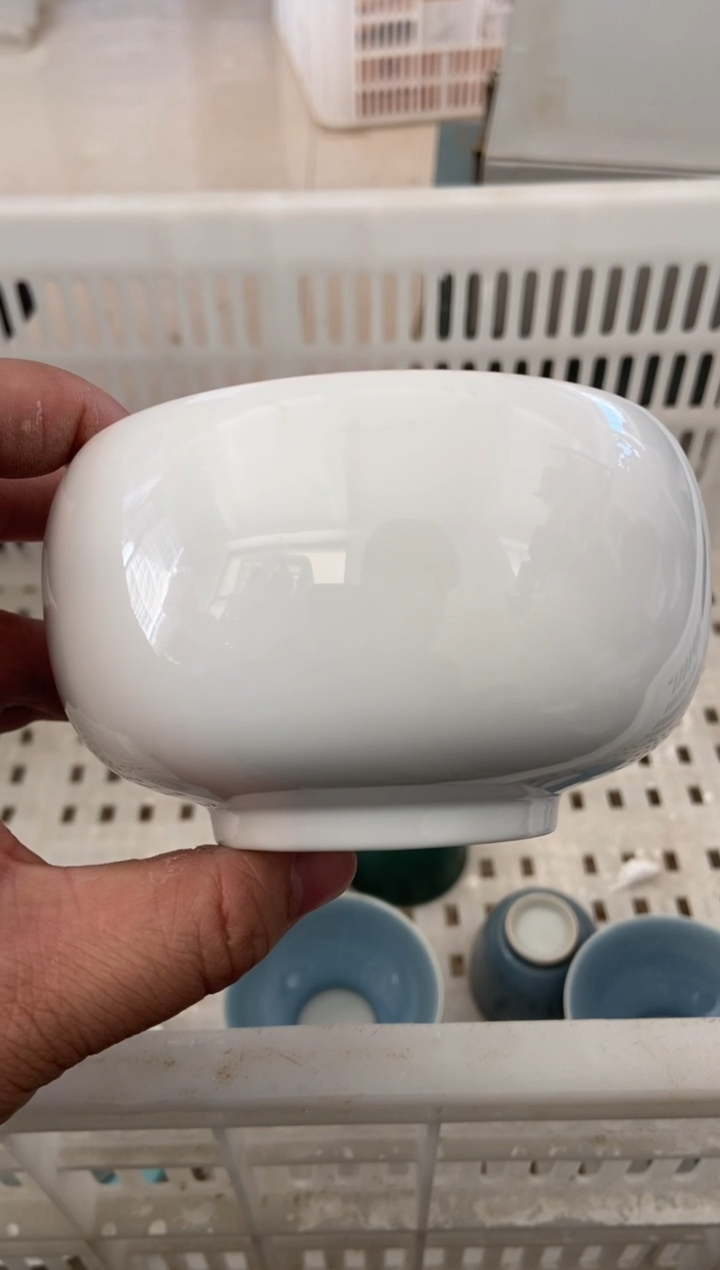 杯无运费险有瑕疵的摄影的产品有使用过的痕迹有点脏介意勿拍