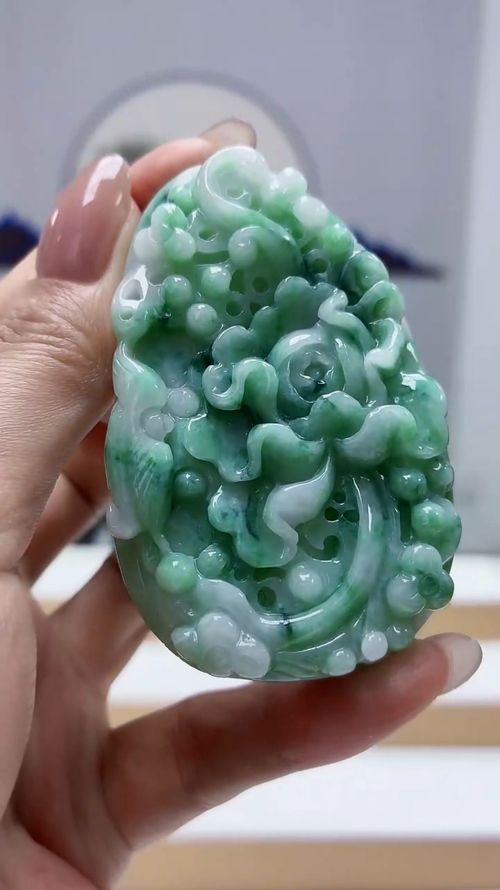 未镶嵌定制翡翠5160MM-毛货挂件49