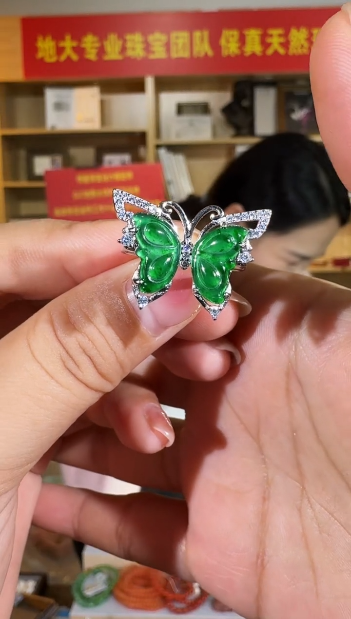 银S925镶嵌戒指翡翠天然翡翠蝴蝶戒指多样性发一