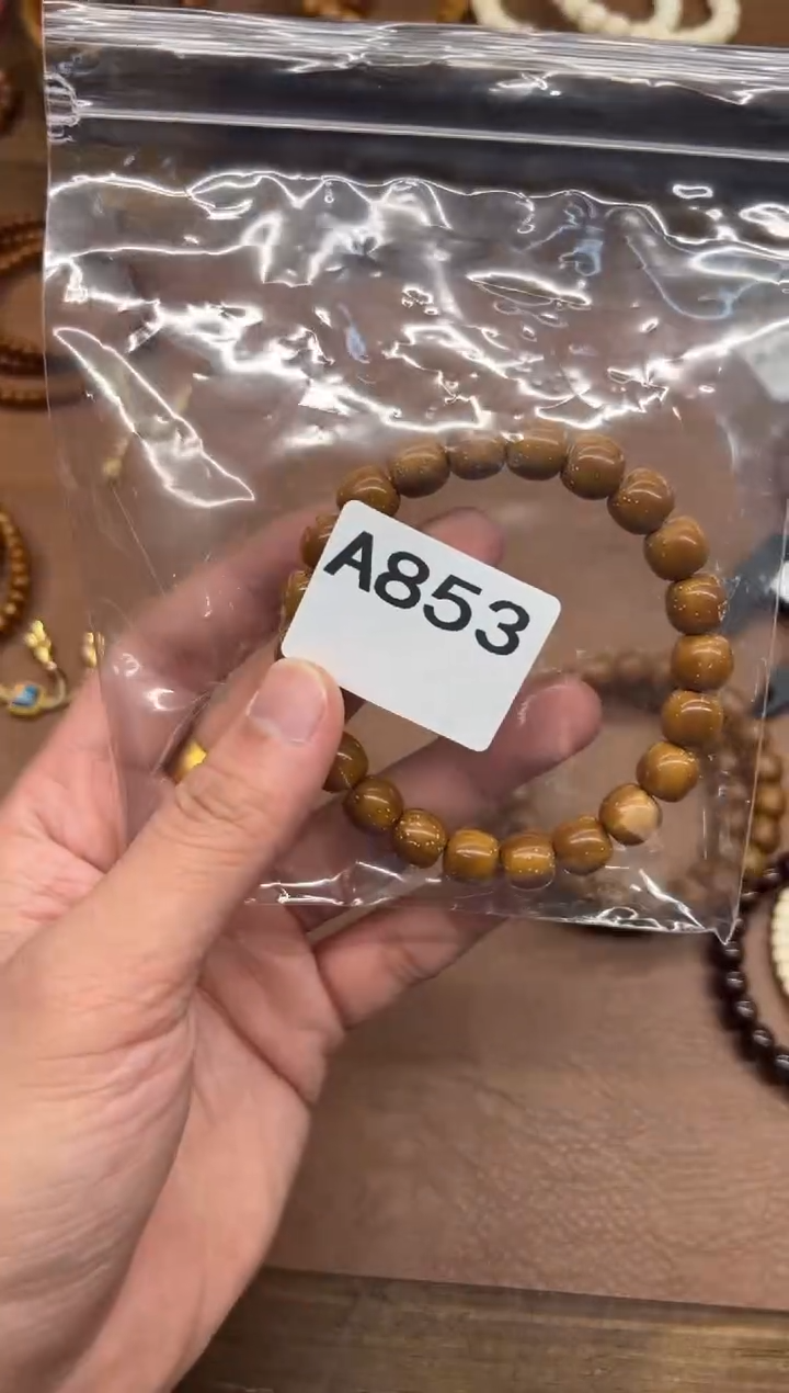 手串紫金鼠A853 黄皮1.0实心