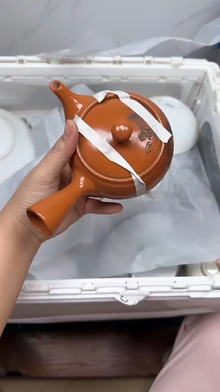 【闪购商品】2123回流瓷器默认微瑕，18.8包邮