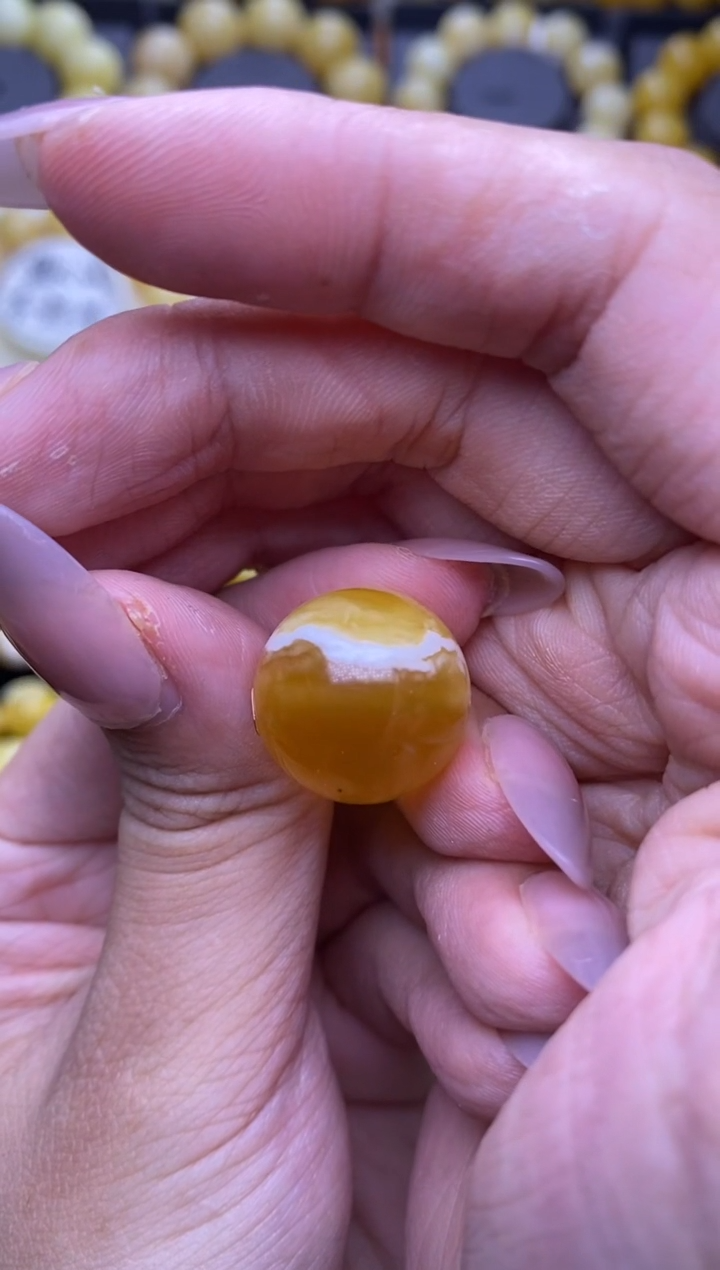 未镶嵌琥珀裸石 大小姐珠宝严选38