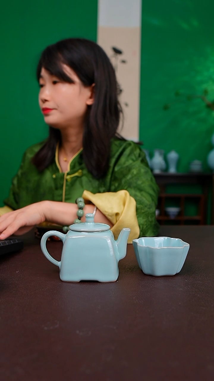 天青臻稀四方壶带四方杯不完美 