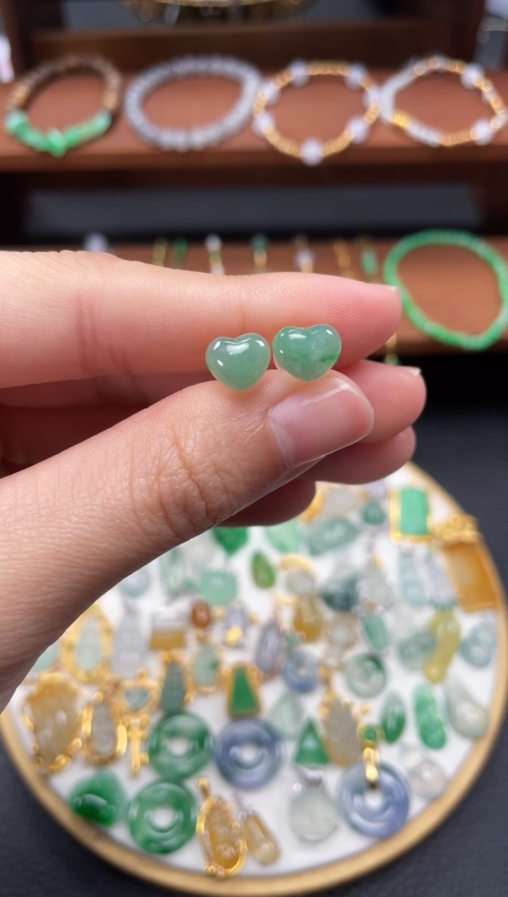 【闪购商品】翡翠耳钉18K金镶嵌2个   JK672