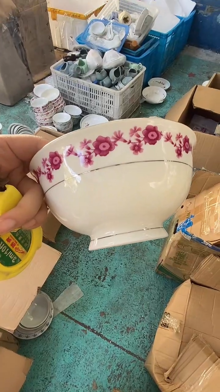 摆件描金小红花6寸高脚面碗