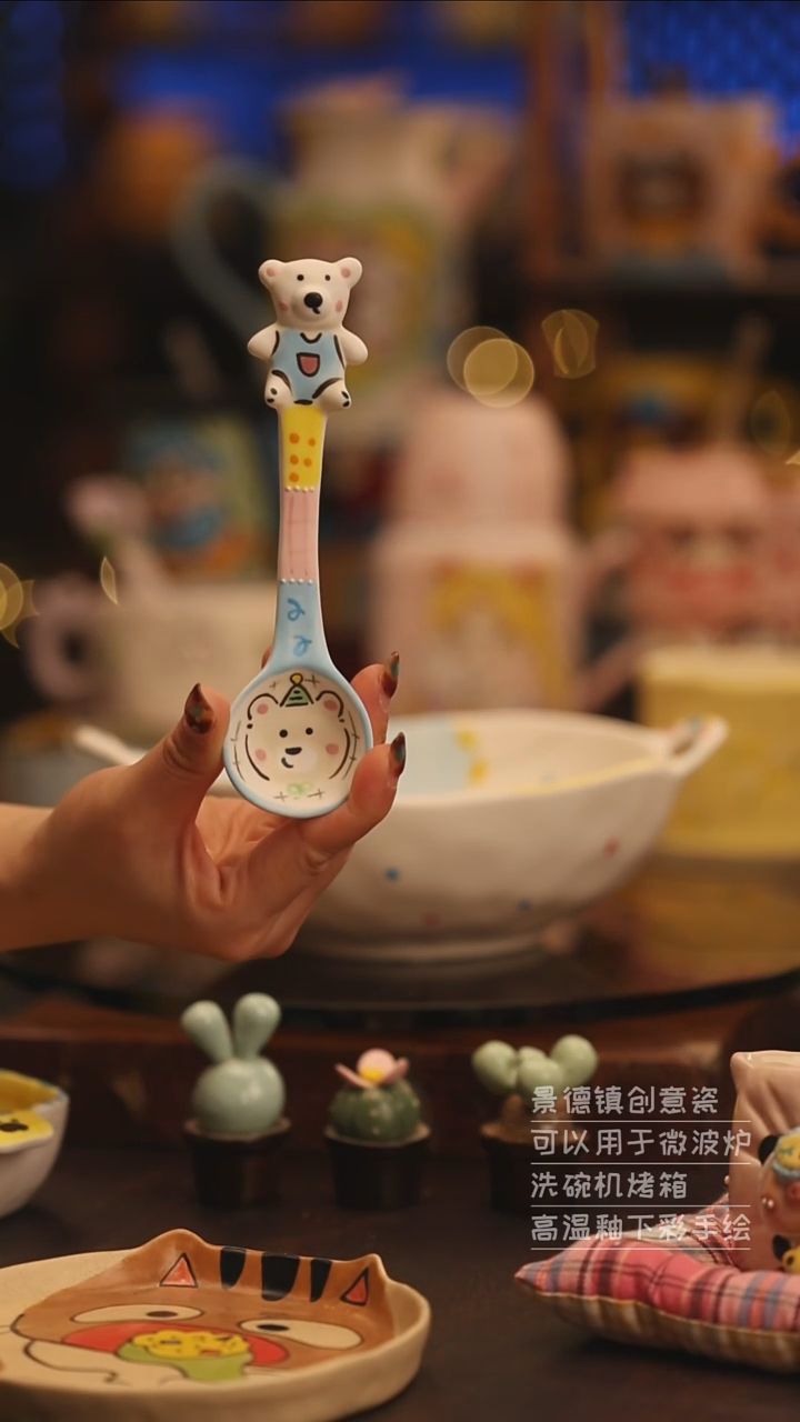 陶瓷景德镇可爱陶瓷釉下彩绘设计师款