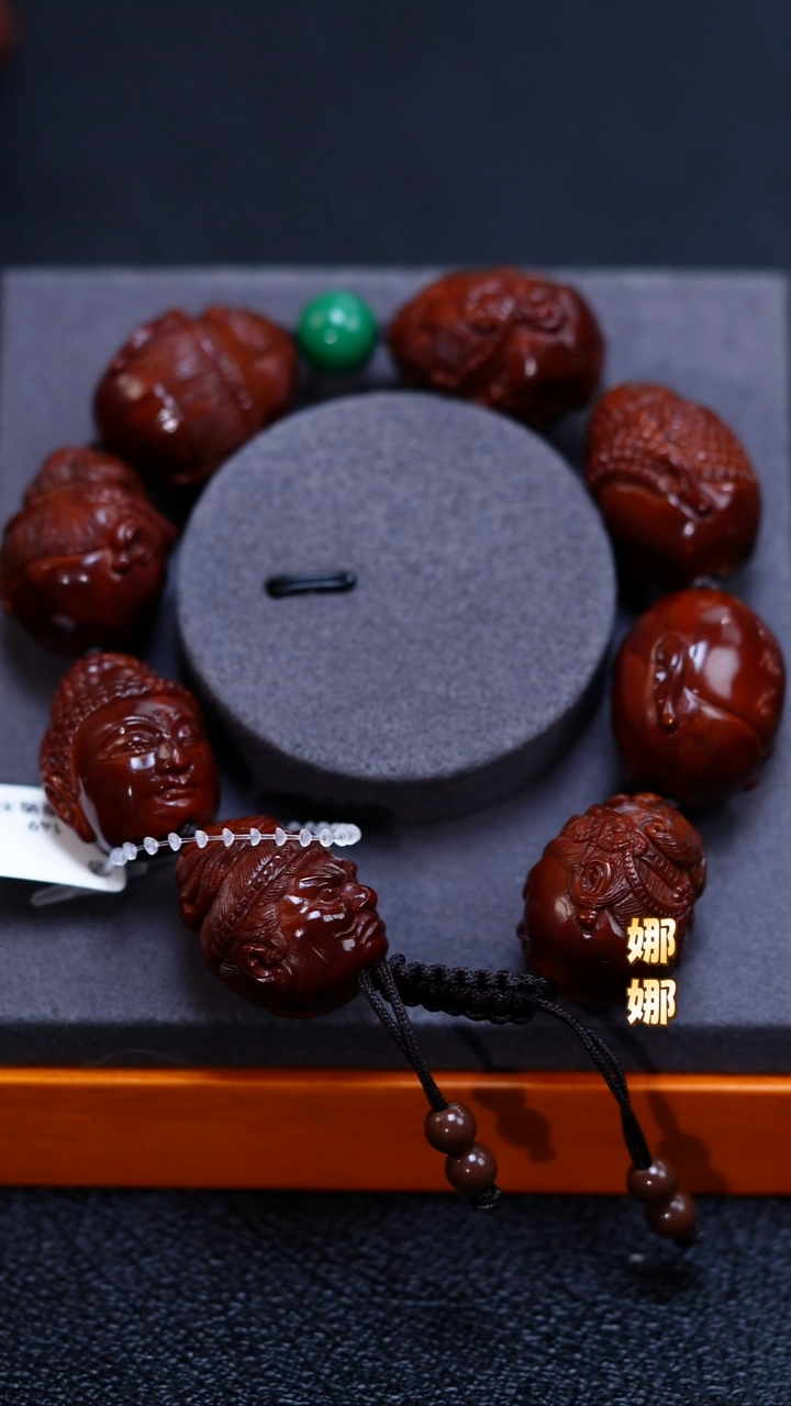 吊坠橄榄核光***人橄榄核