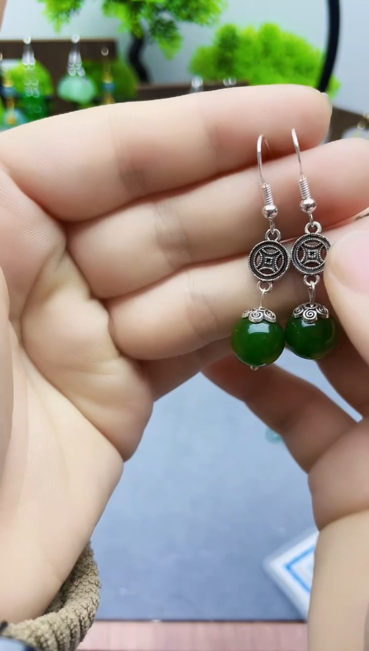 未镶嵌和田玉耳饰259000