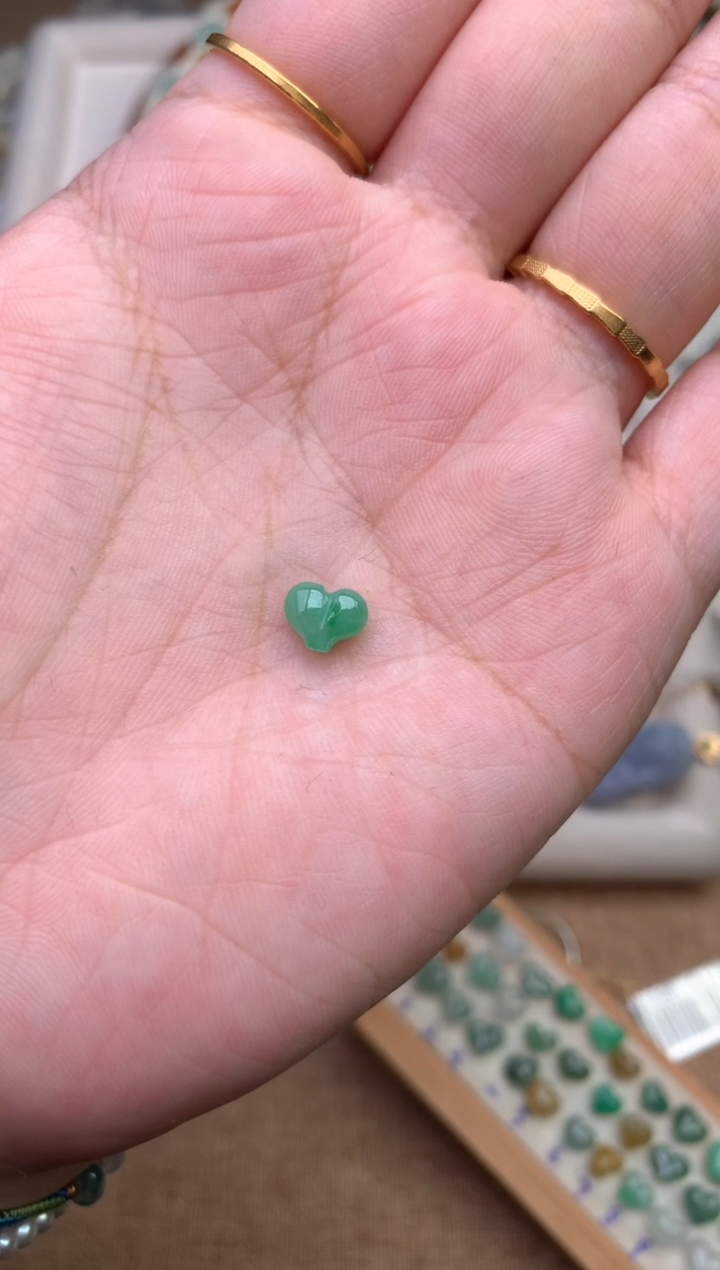 未镶嵌挂件翡翠?****?一68