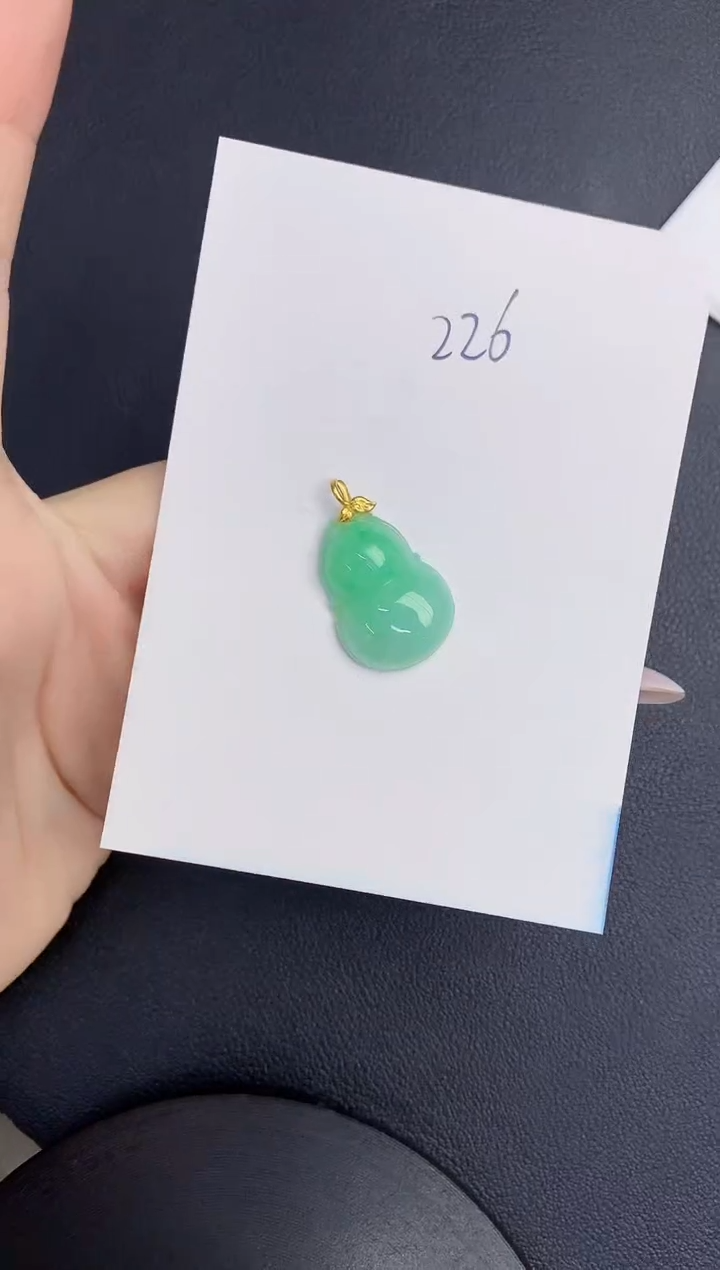 【闪购商品】翡翠颈饰18K金镶嵌000000000000