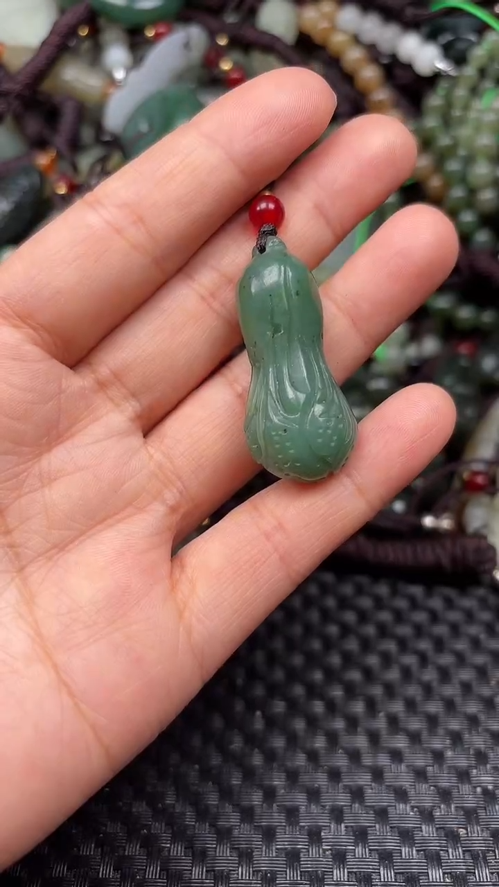 【闪购商品】和田玉未镶嵌颈饰1