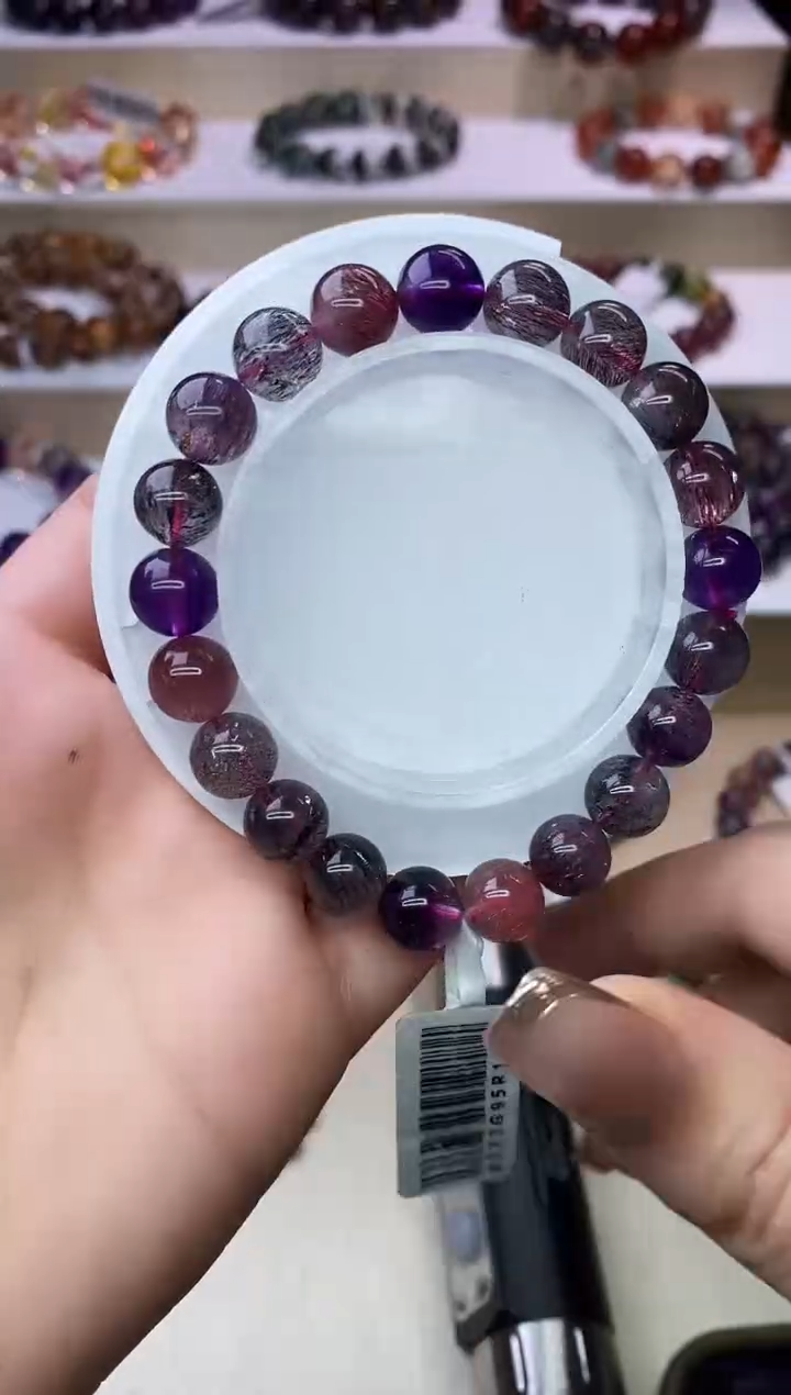 【闪购商品】水晶手链未镶嵌黑加仑超七9m+