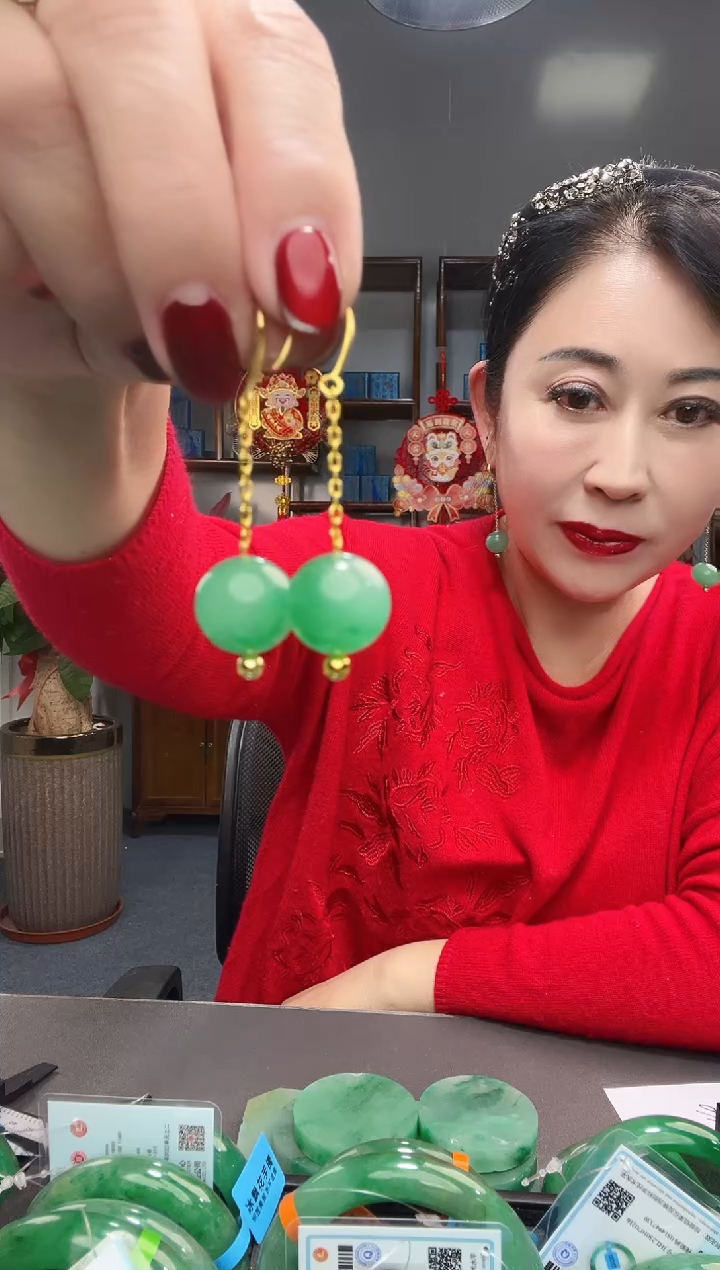 【闪购商品】石英质玉手镯未镶嵌0