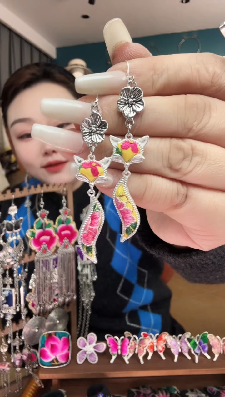 刺绣纯手工民族风刺绣耳环