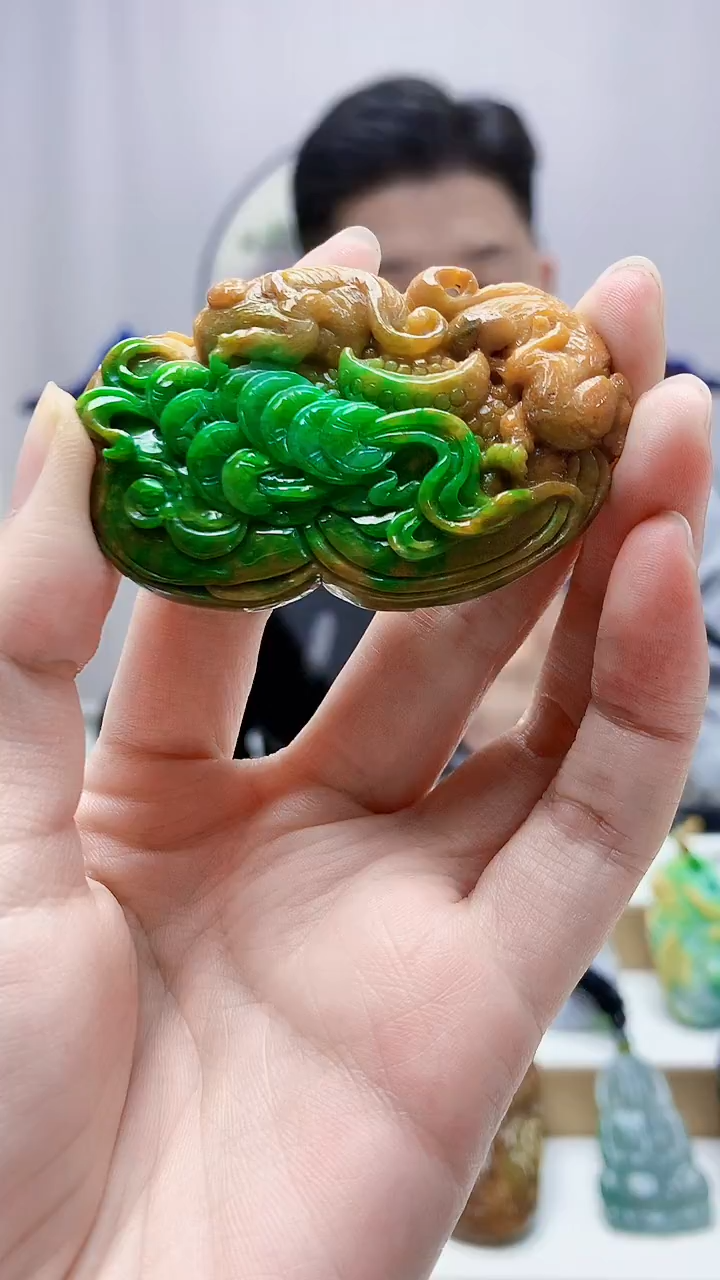 未镶嵌定制翡翠4917zm-毛货挂件156