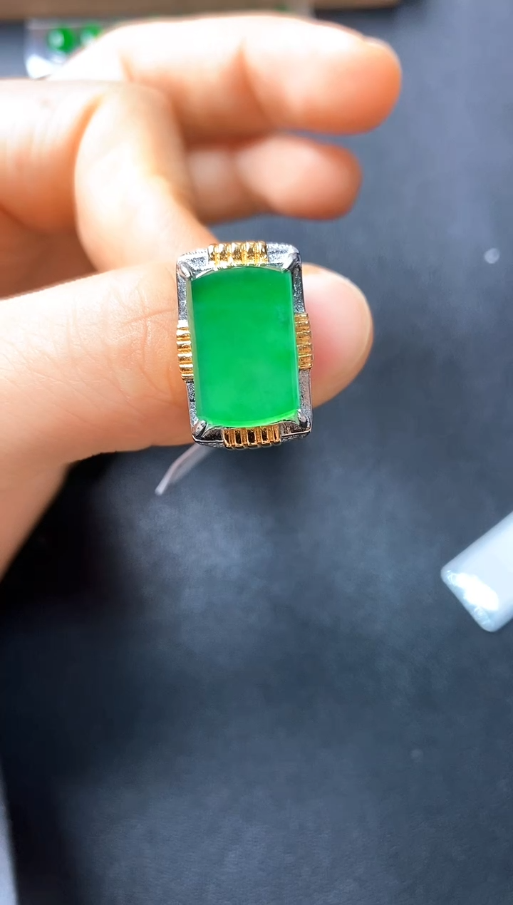 银S925镶嵌戒指翡翠22222