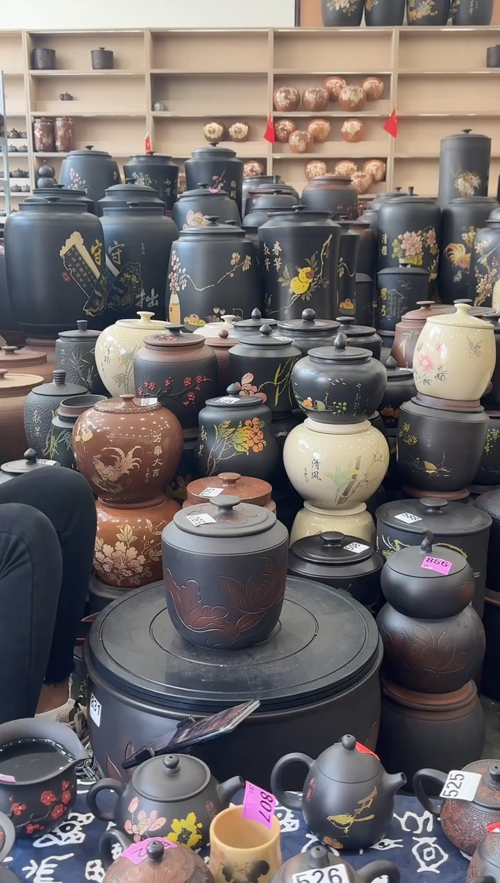 罐大大 瑕疵茶叶罐   592   方尖荷花  