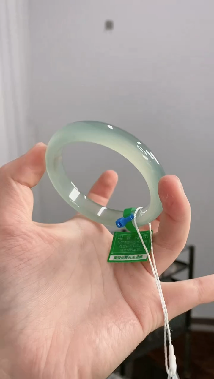 【闪购商品】玛瑙/玉髓手镯未镶嵌56圈