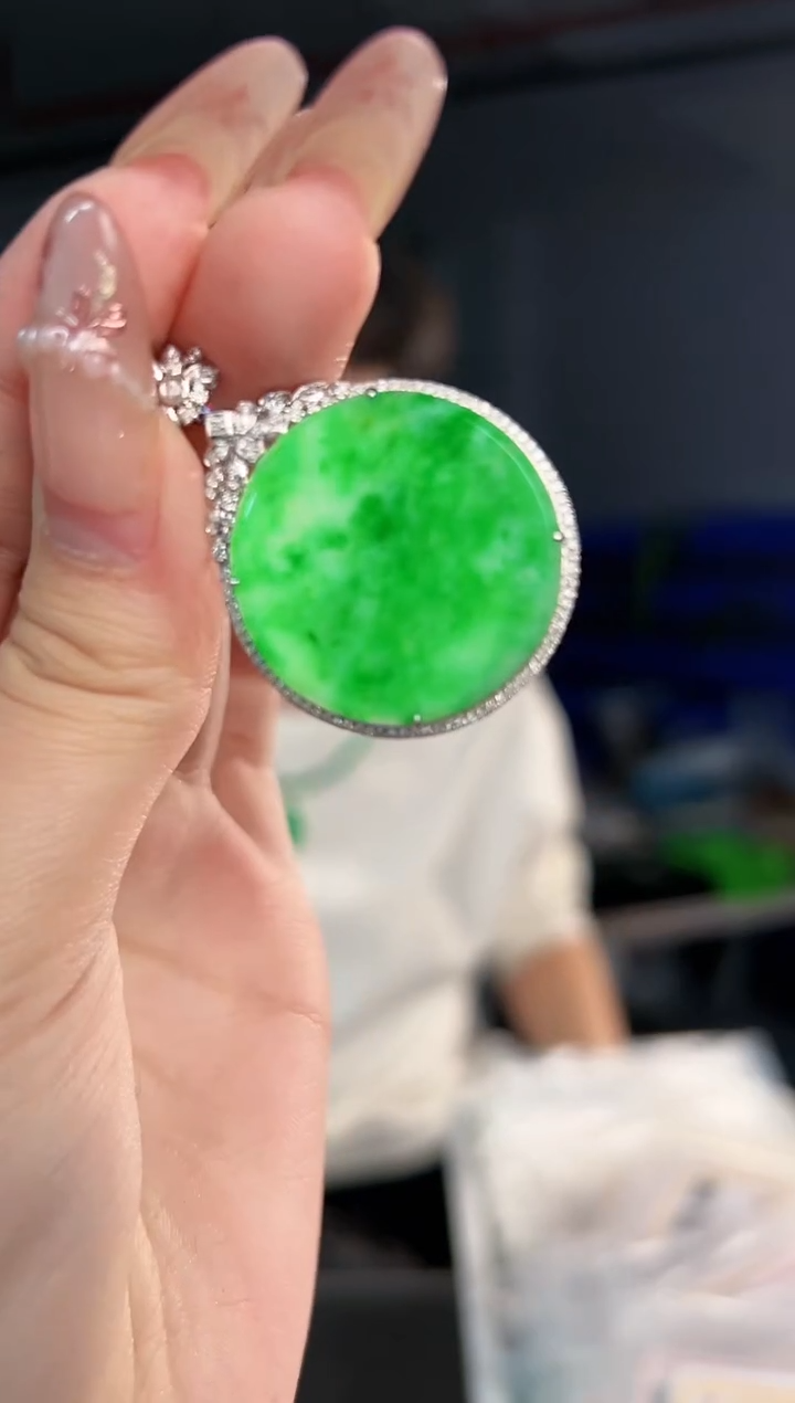 【闪购商品】翡翠颈饰18K金镶嵌缅料A货翡翠/支持复检/一件