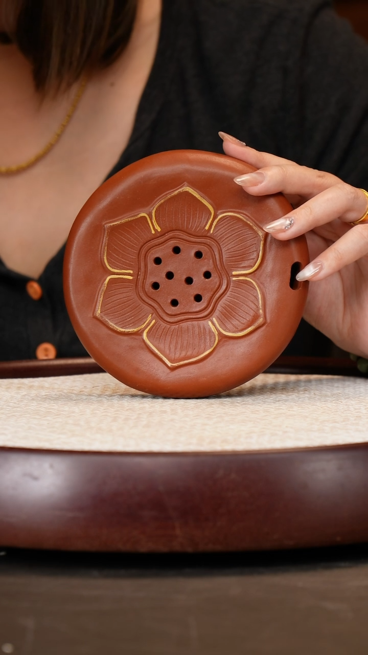 茶壶紫砂禅莲壶承带礼盒