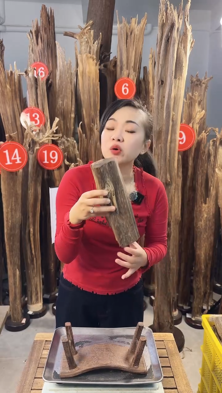 【闪购商品】沉香摆件沉香摆件多样性发一件2