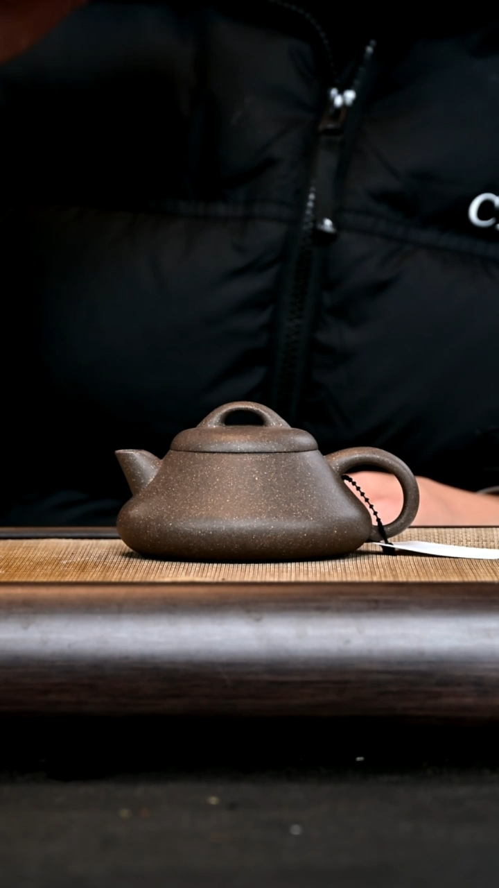 【闪购商品】紫砂茶壶GP15531 小石瓢 青段