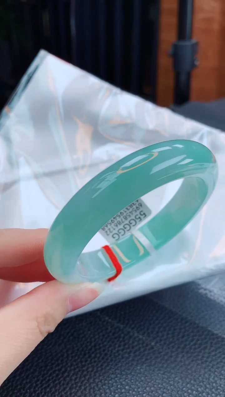【闪购商品】翡翠手镯未镶嵌缅甸天然翡翠A货手镯