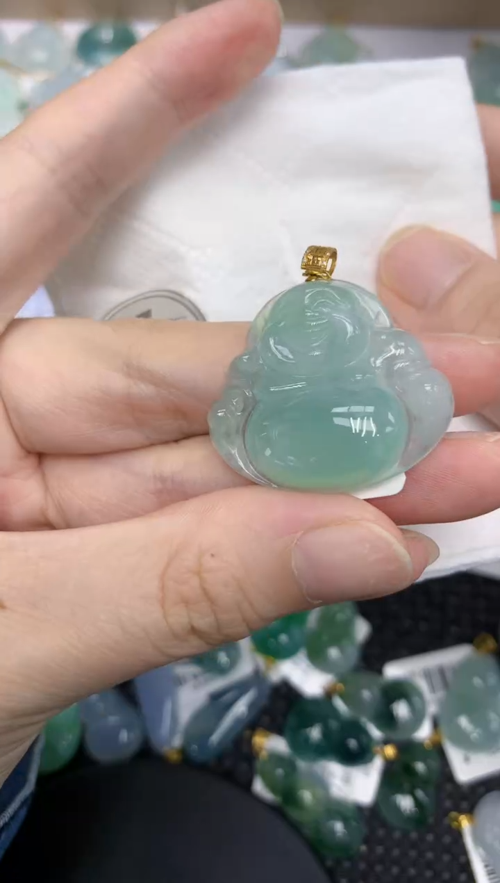 颈饰18K金镶嵌翡翠1111111