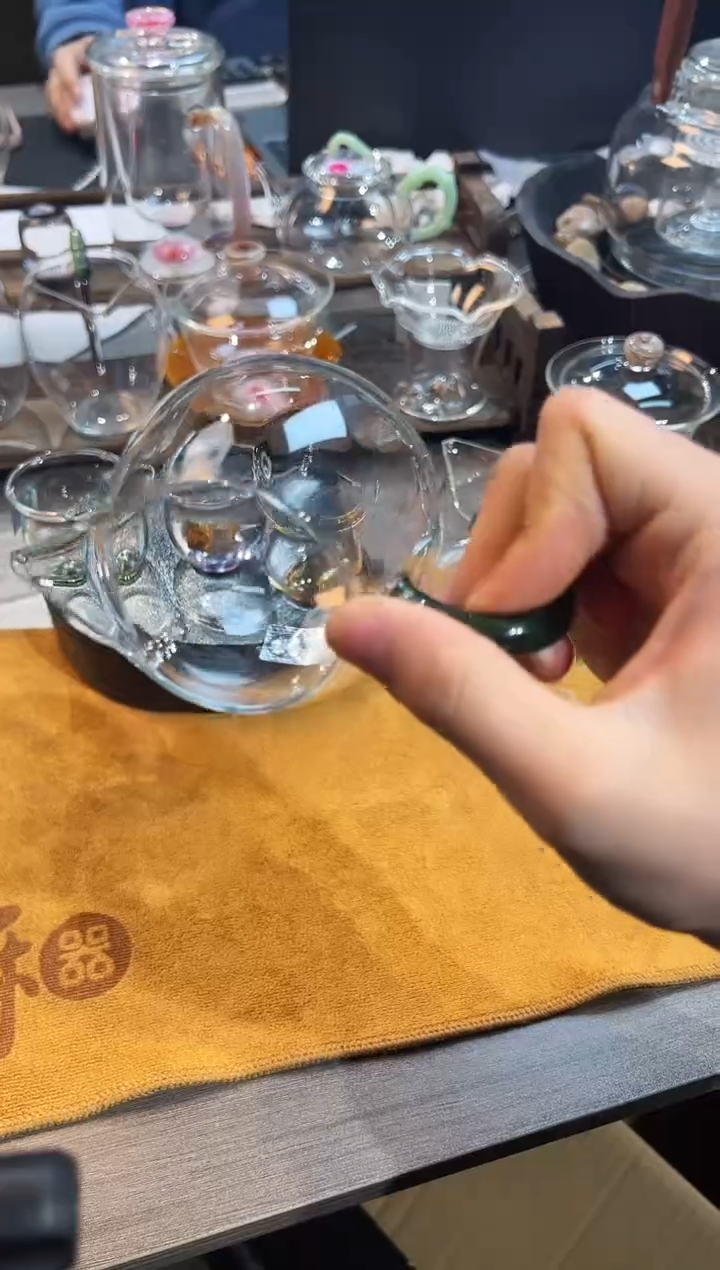 【闪购商品】泓然公道杯墨绿色