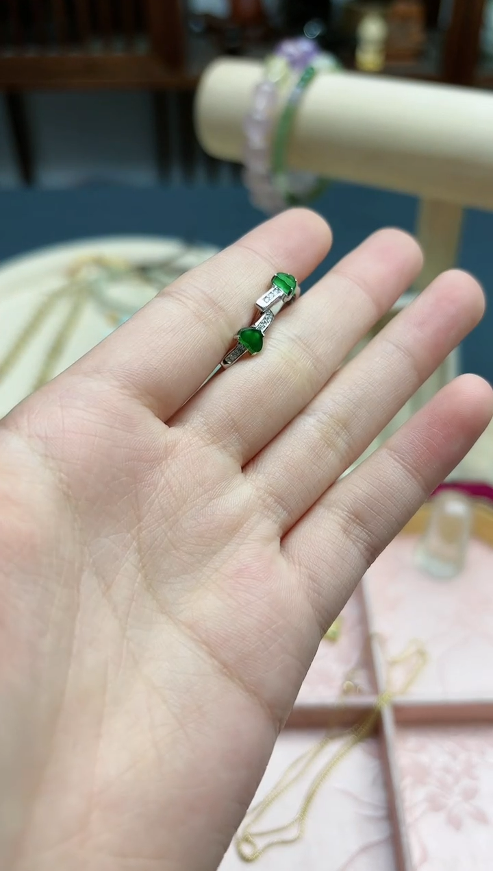 【闪购商品】翡翠耳饰银S925镶嵌翡翠耳扣*1 LXY