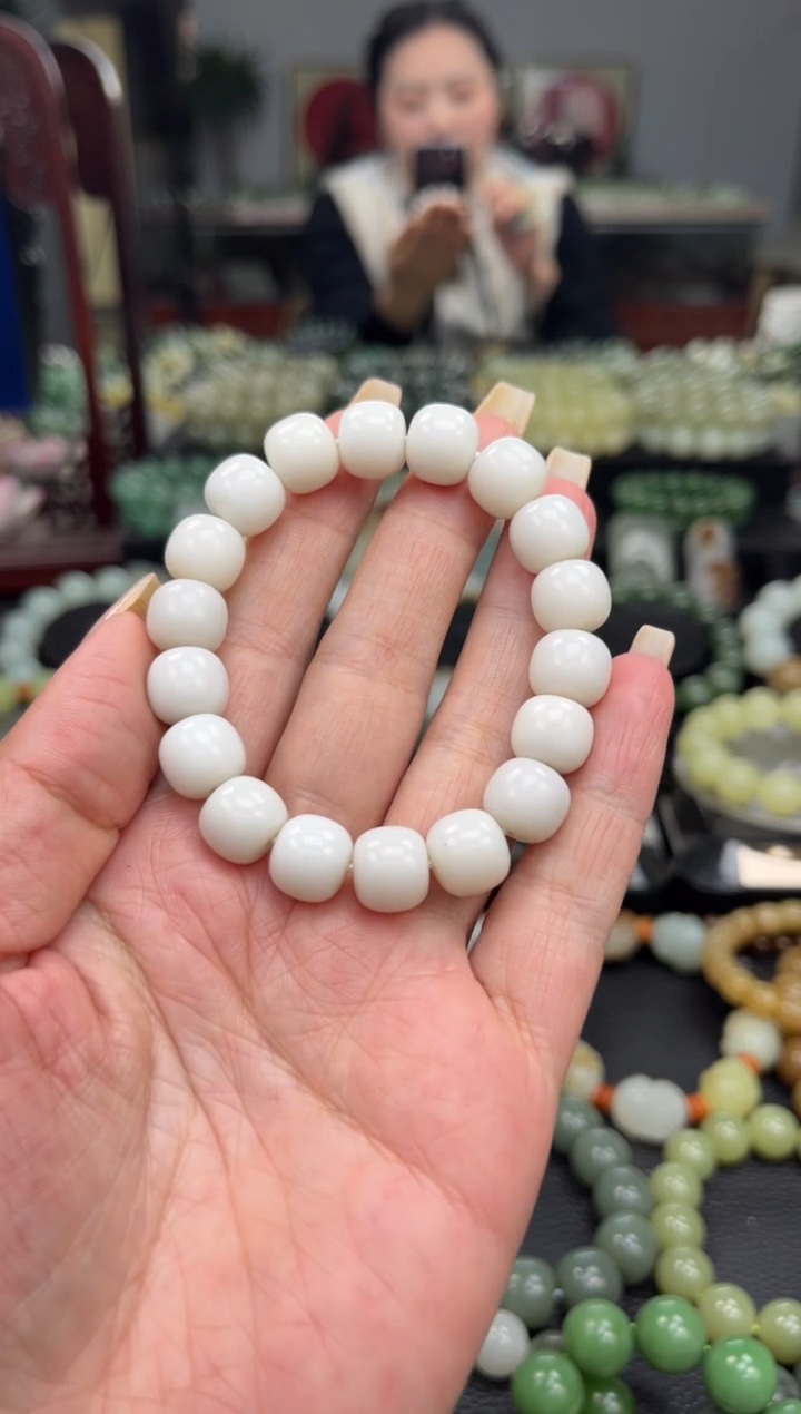 【闪购商品】和田玉手串未镶嵌白玉
