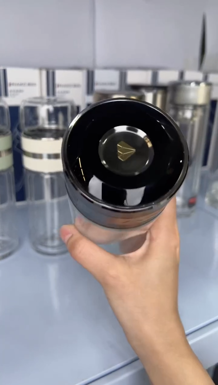 【闪购商品】斯奈克双层高档300ml高硼硅茶杯