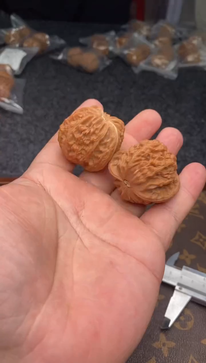 把件文玩核桃b218号42尺磨盘全品